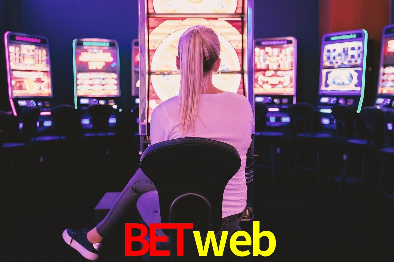 Account Benefits betweb